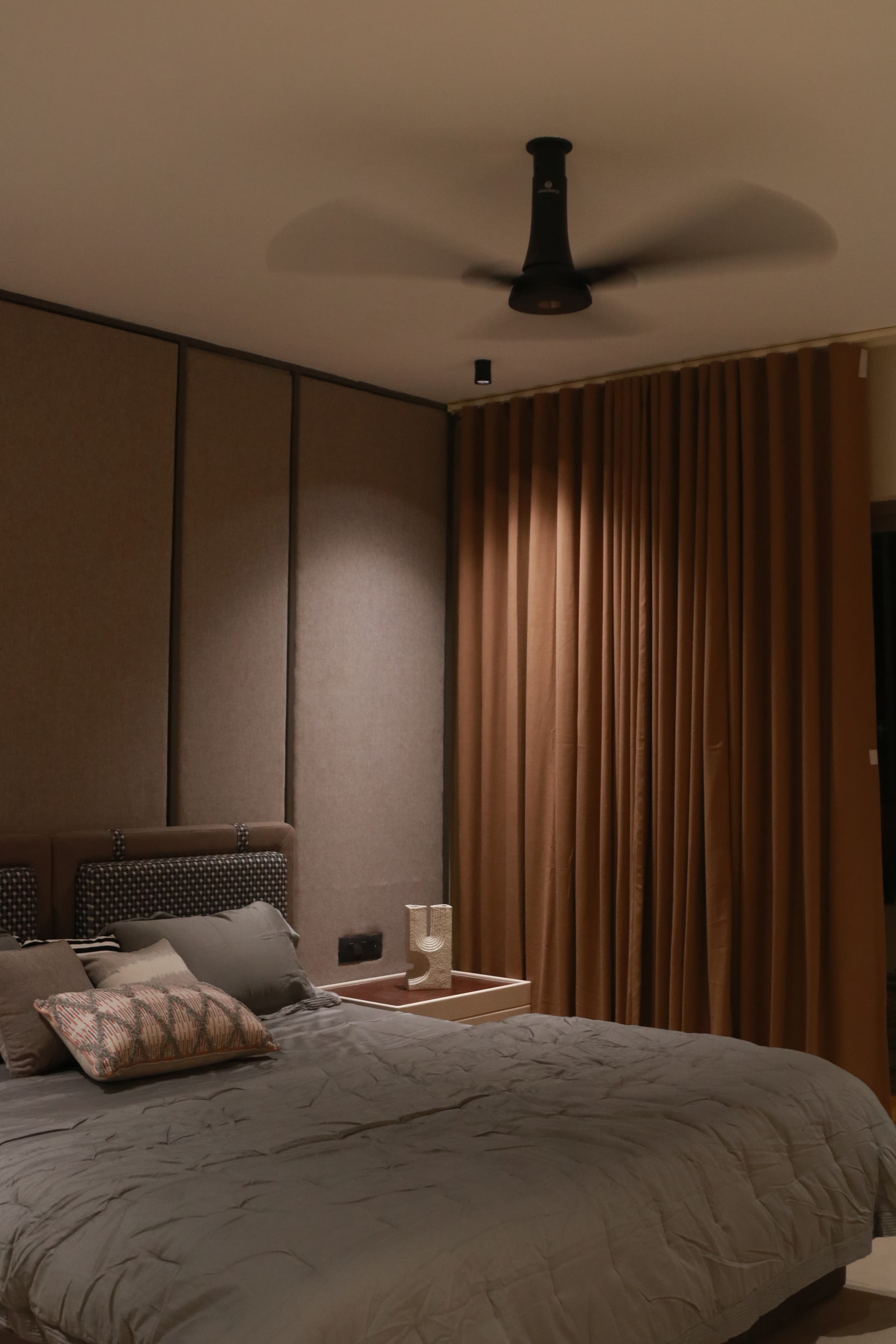 Glamour Curtains showcase 1